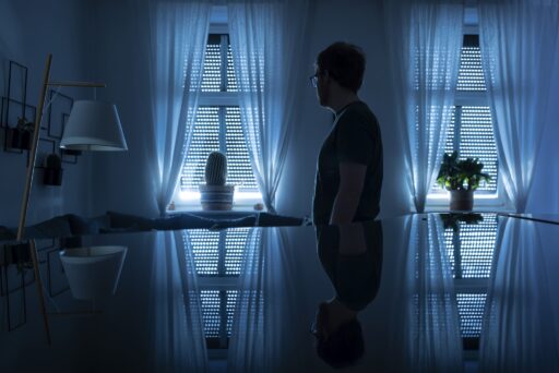 Image of Brent Stirton photographs ME/CFS patients in Austria – exhibition at Art & Antique in the Hofburg