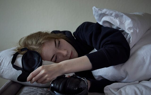 Approximately 75% of patients are women